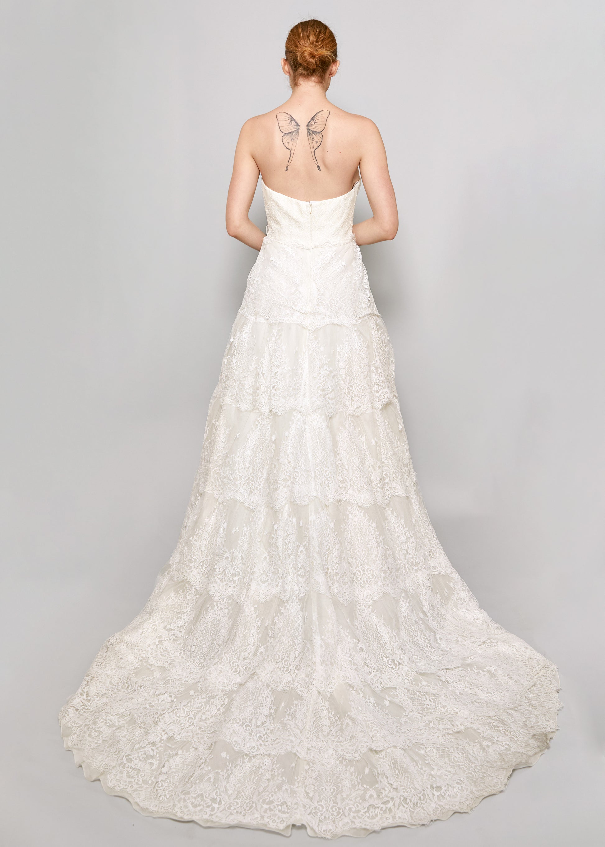 2014 Blumarine Sposa Strapless White Lace Ruffled Gown - The Kit Vintage