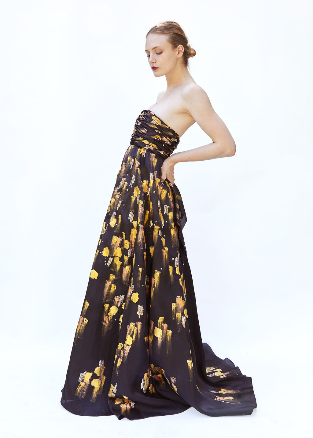 Oscar De La Renta Fall 2008 Hand Painted Black and Gold Strapless Gown - The Kit Vintage