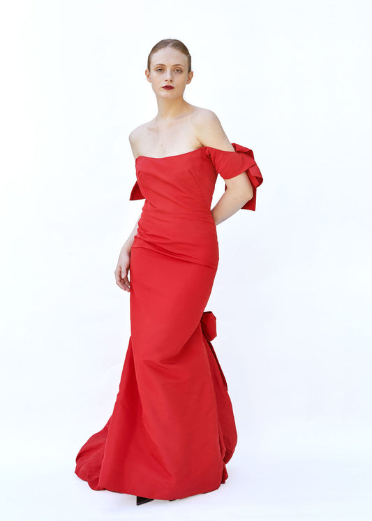 Oscar de la Renta Red Silk Faille Gown - Dec 2007 Vogue Cover - The Kit Vintage