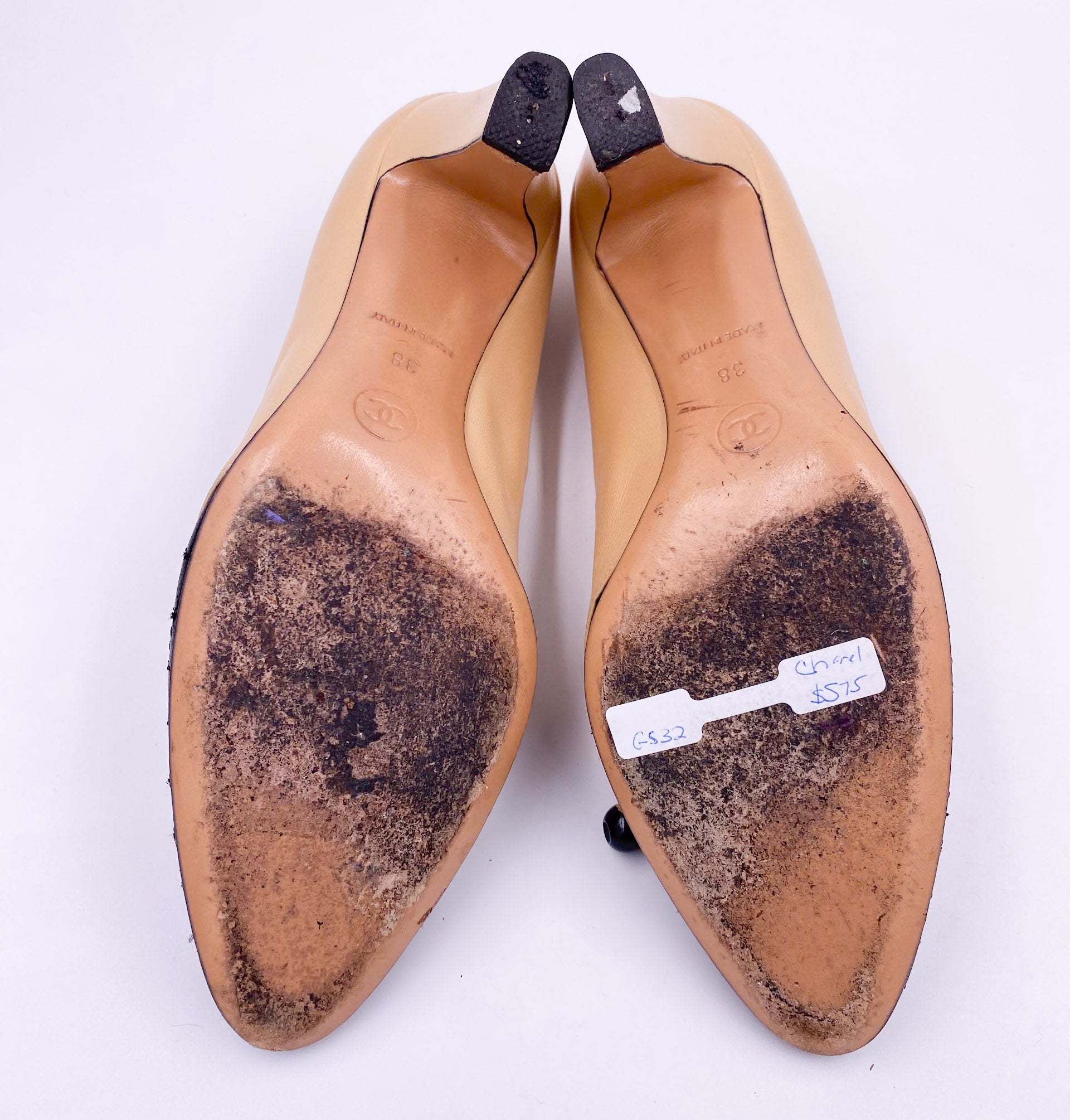 Chanel Beige Pump with Black Quilted Toe - The Kit Vintage