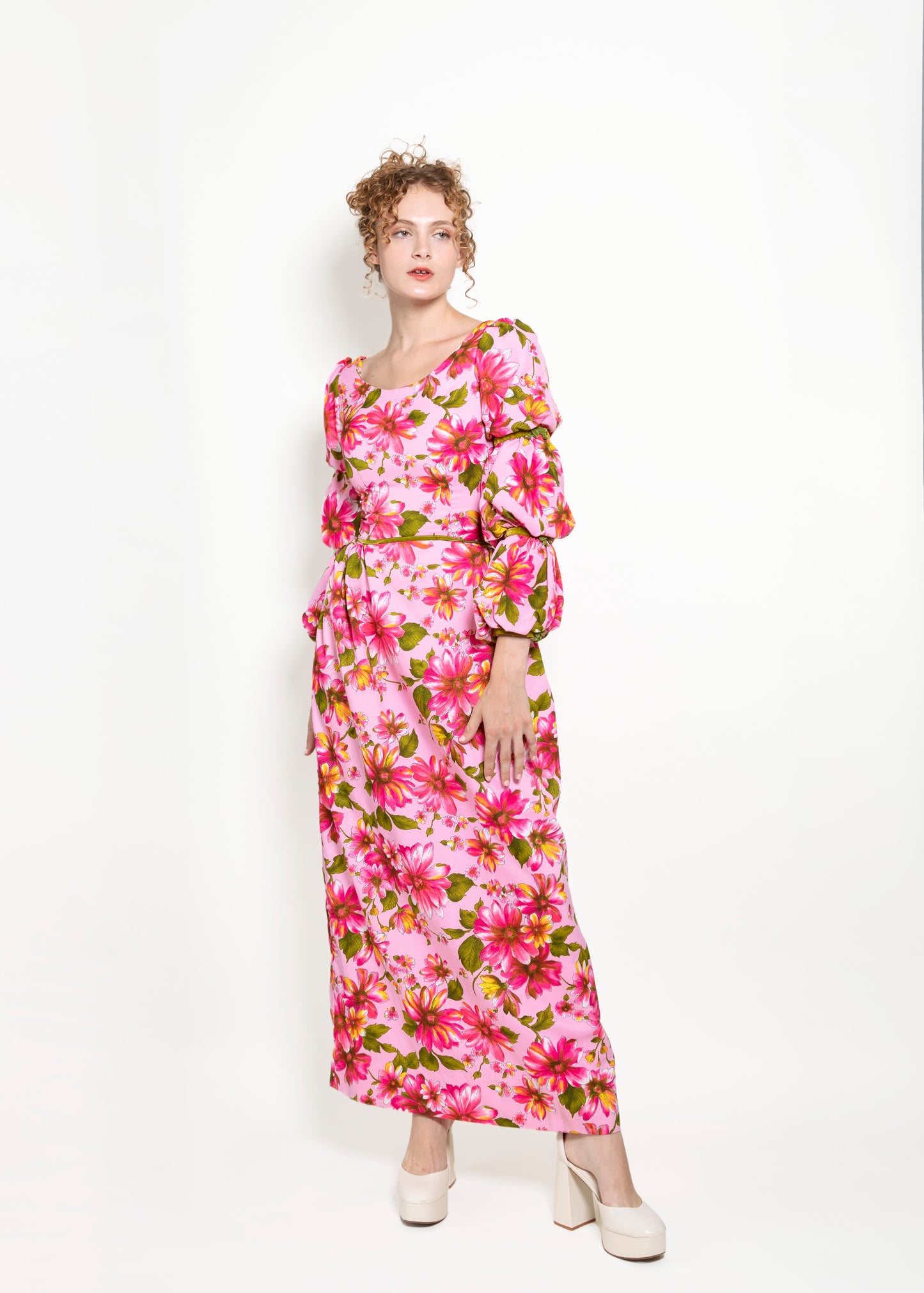 Vintage Pink Floral Ruched Sleeve Dress with Velvet Trim
