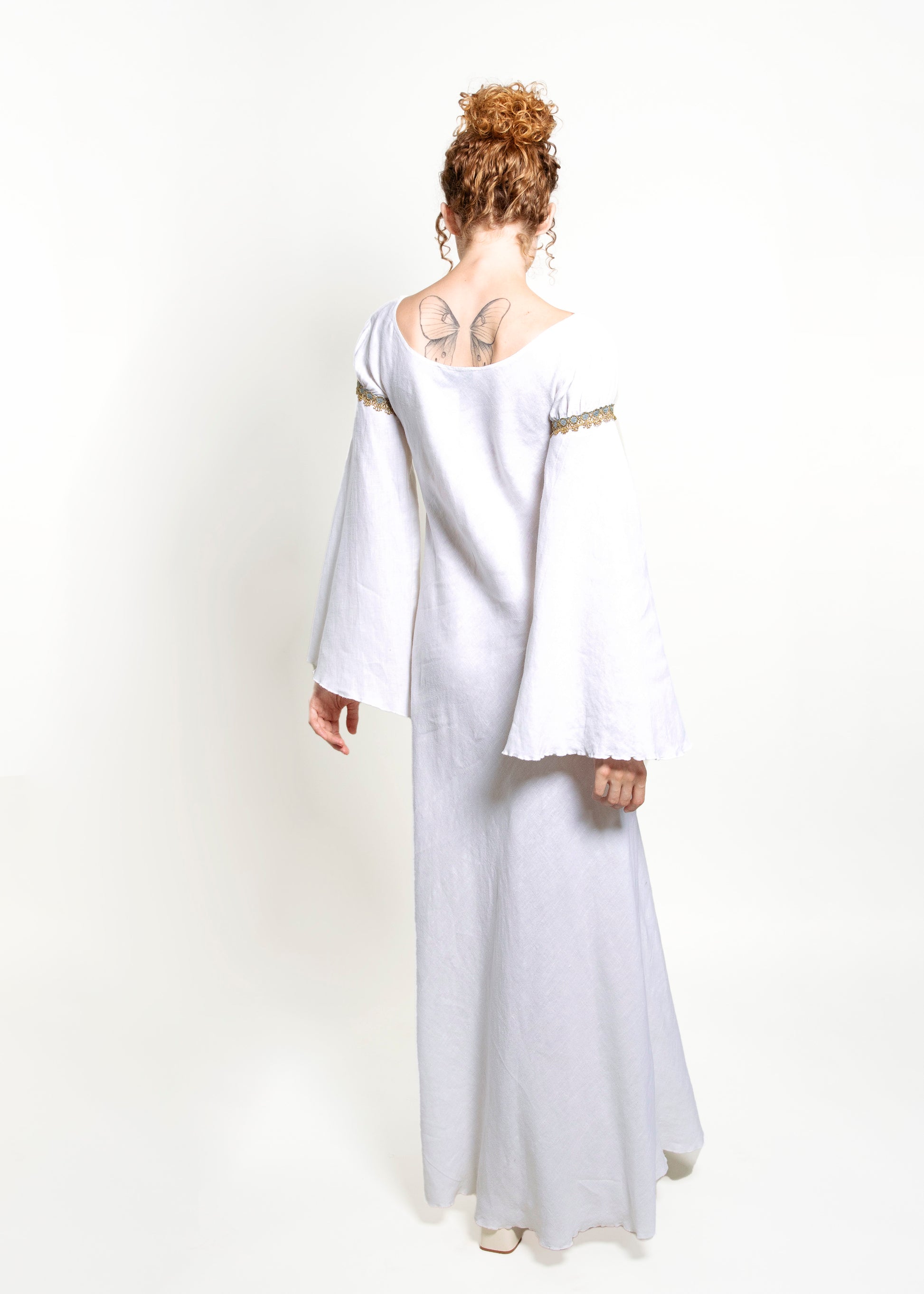 Jane Booke Linen Bell Sleeve Camelot Dress W/ Trim - The Kit Vintage