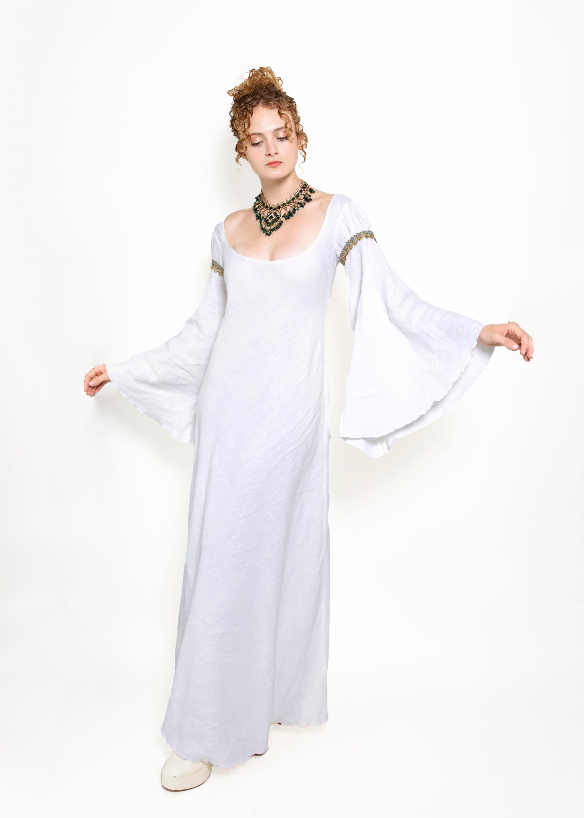 Jane Booke Linen Bell Sleeve Camelot Dress W/ Trim - The Kit Vintage