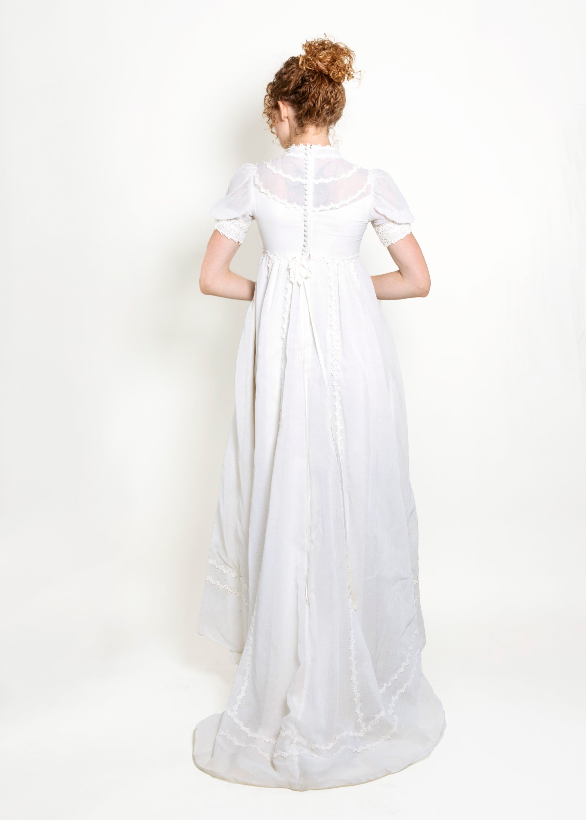 Vintage 1970's White Gown with Train - The Kit Vintage