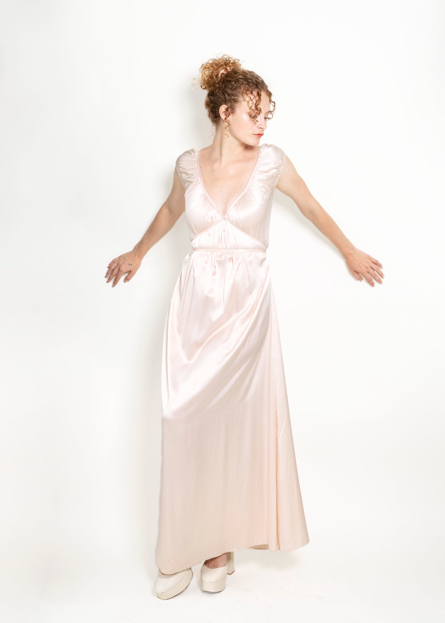 Jane Booke Baby Pink Cap Sleeve Silk Tie Dress front view