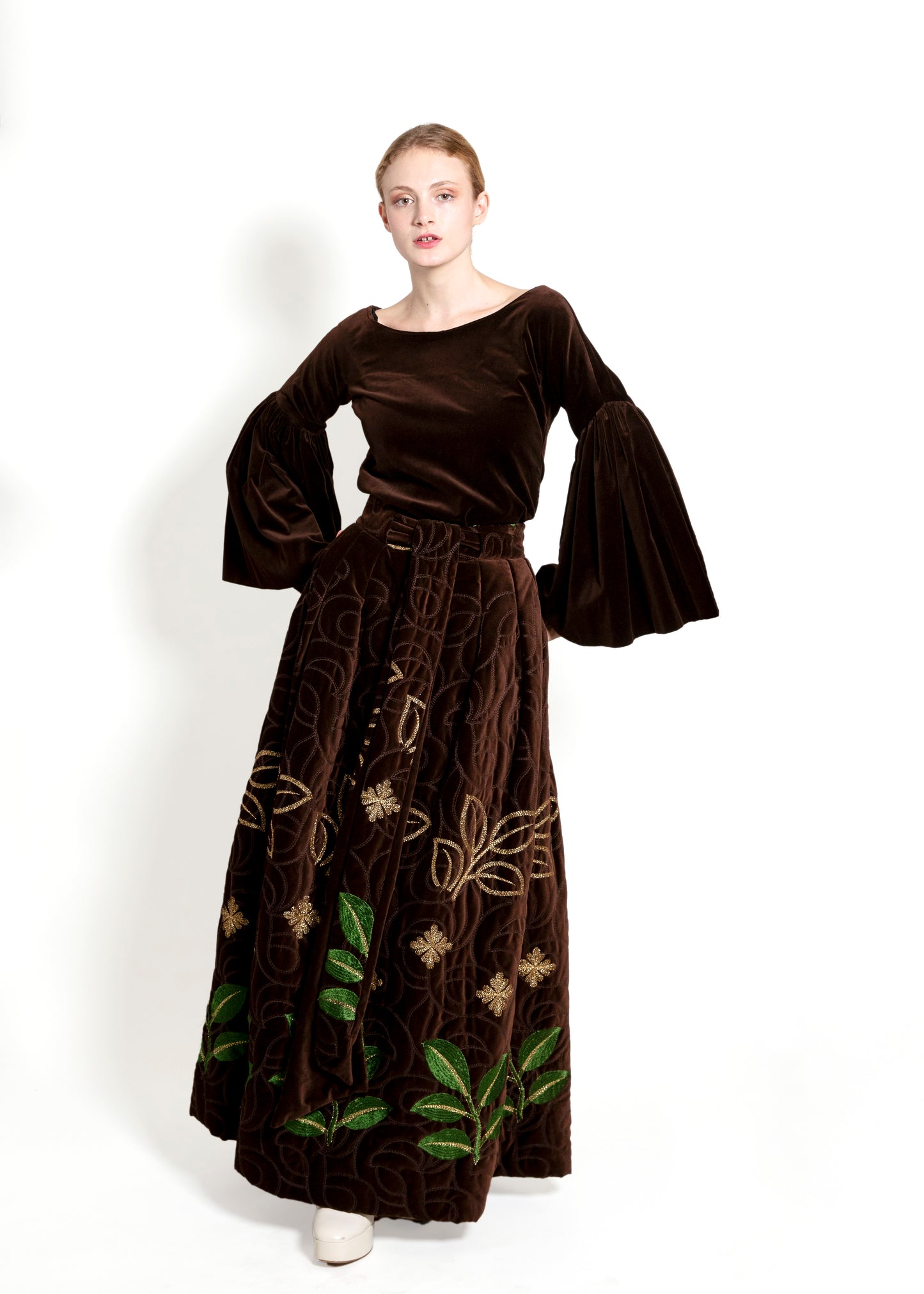 Adolfo 1969 Choc Brn Velvet Embroidered Skirt Set