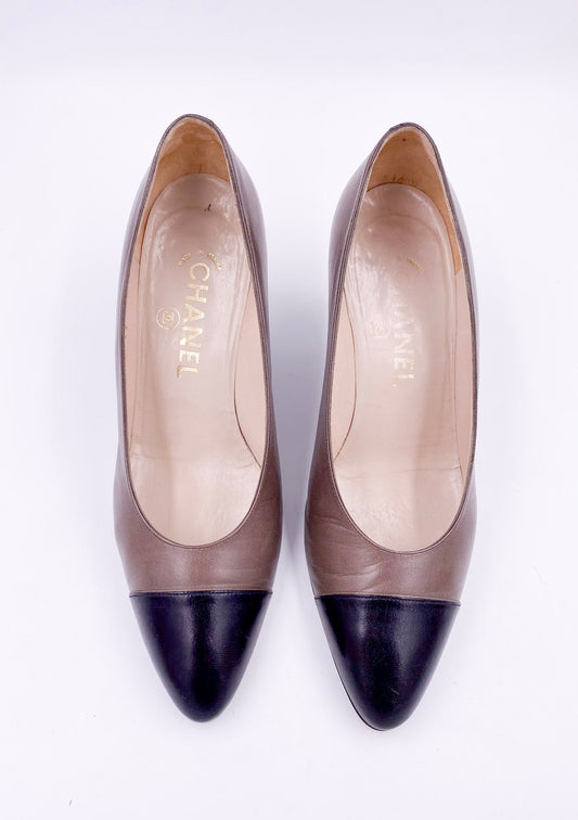 Chanel Pumps Taupe With Black Leather Toe - The Kit Vintage