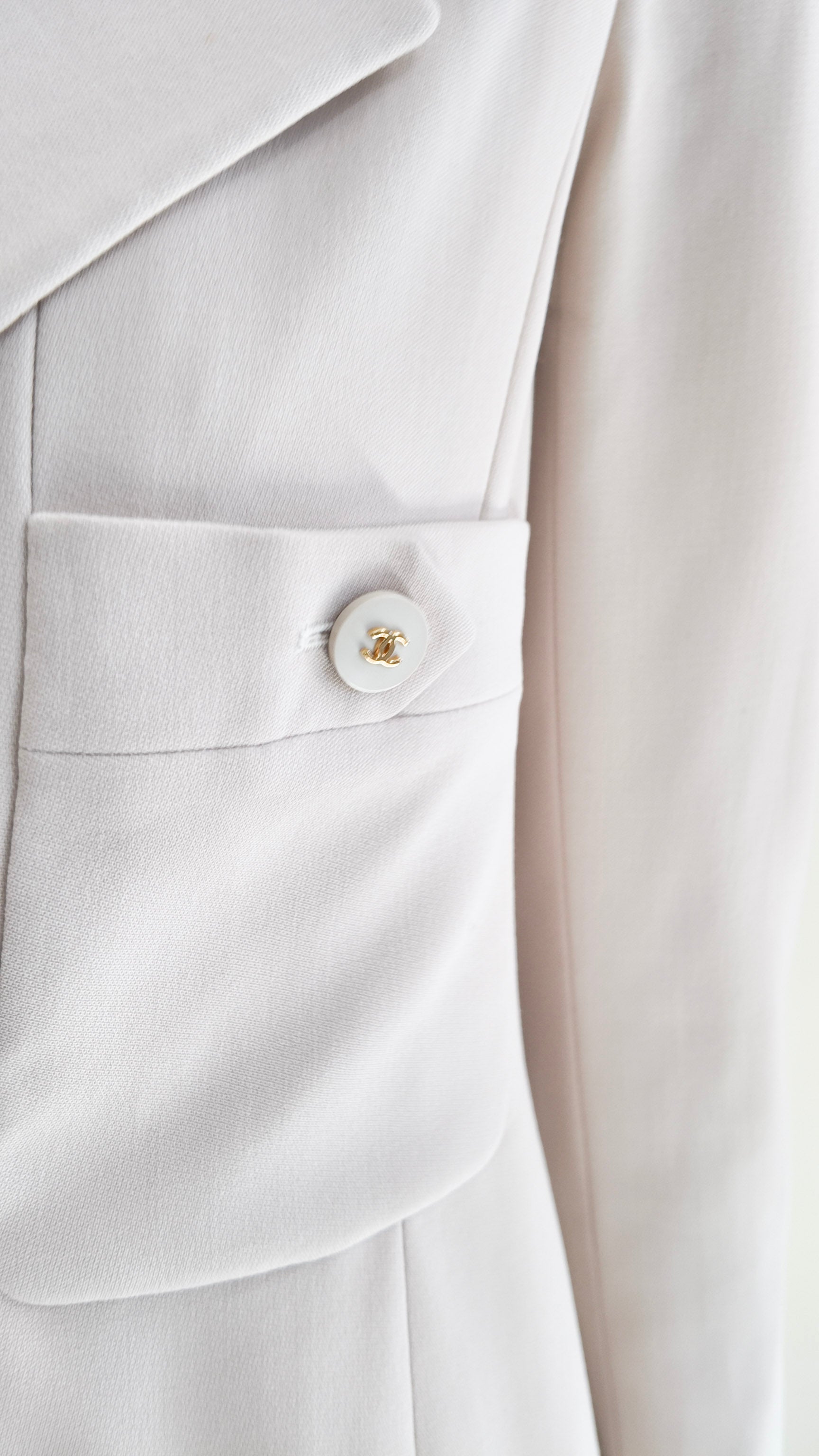 Vintage Chanel 1997 Cruise Cream Pants Suit - The Kit Vintage