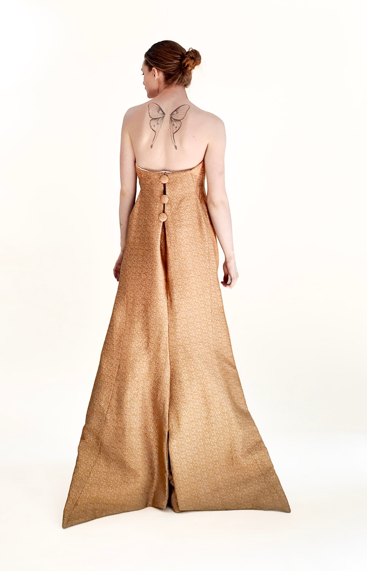 Nina Ricci Fall 2008 Strapless Gold Gown with Large Bow Runway Look #49 - The Kit Vintage