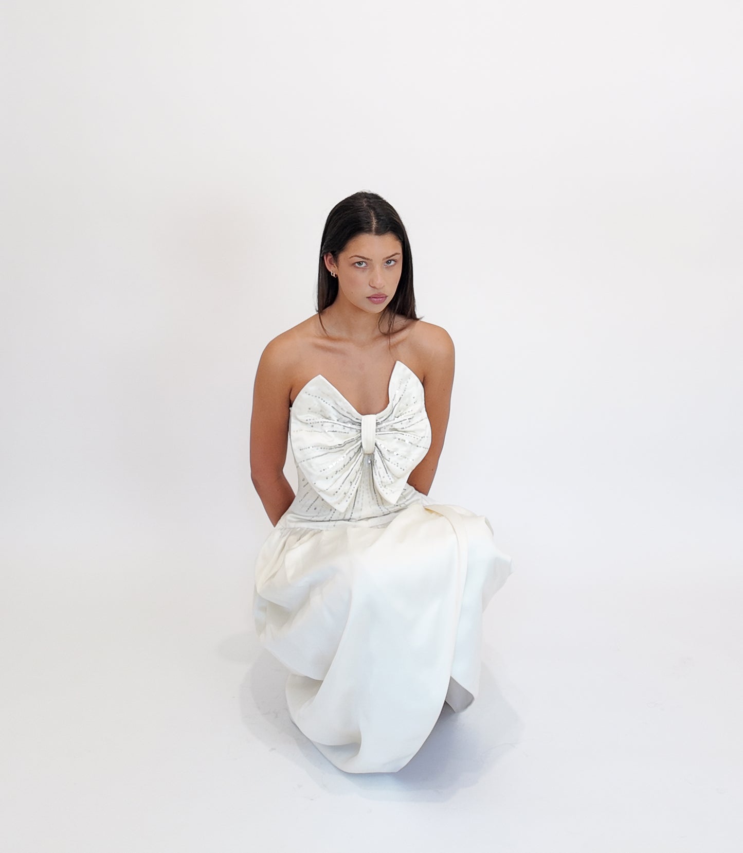 Nina Ricci White Silk Dress with Front Bow - The Kit Vintage