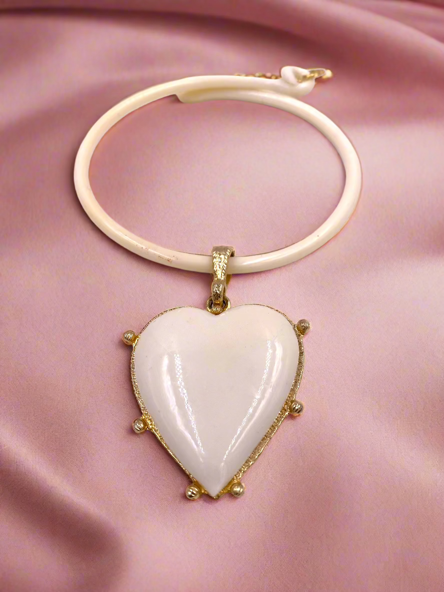 Vintage Enamel Cream Heart Pendant Choker Necklace with Gold Trim - The Kit Vintage