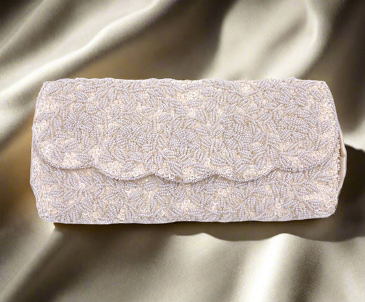 La Regale Vintage Handmade White Beaded & Sequin Clutch - The Kit Vintage