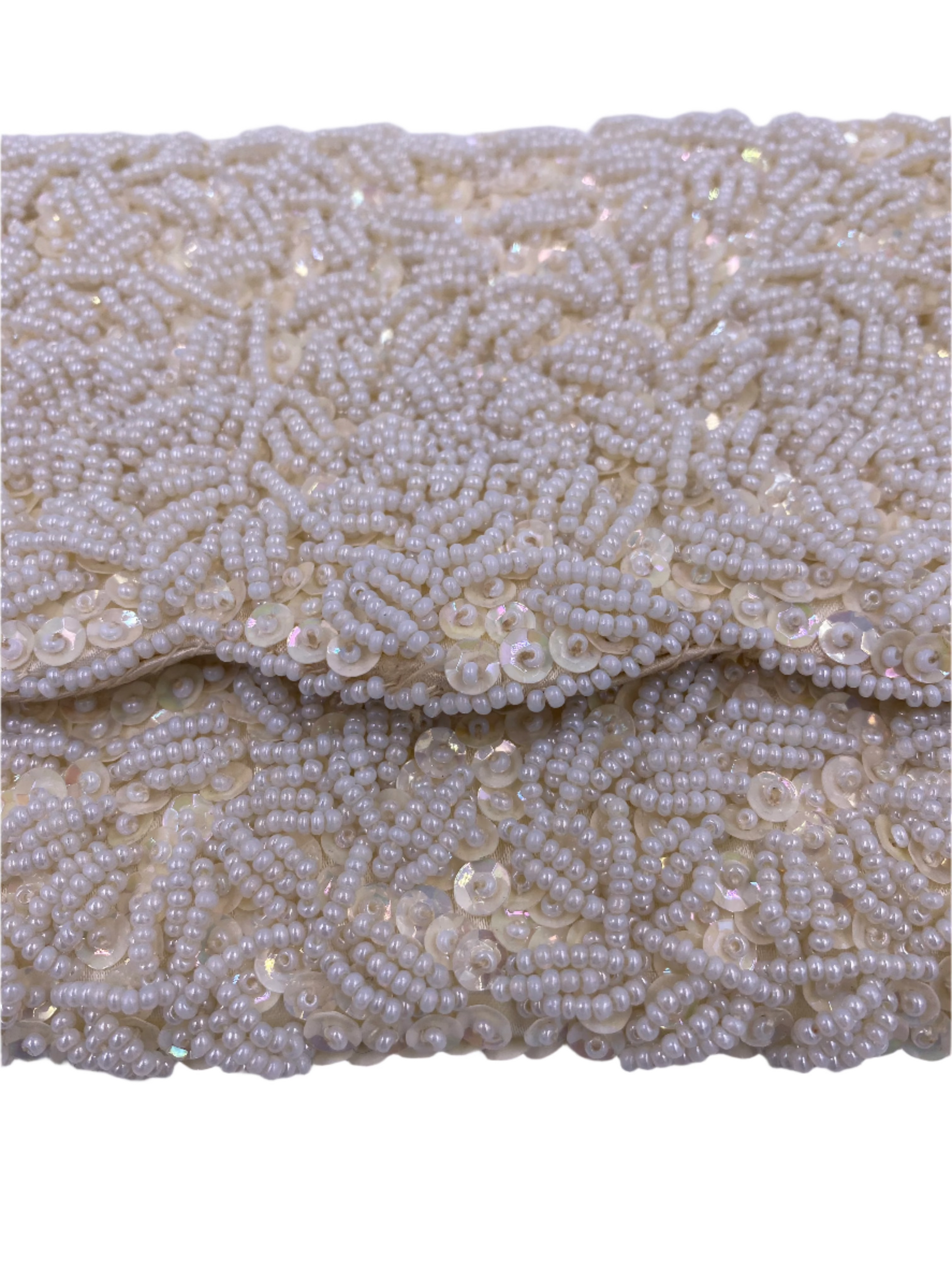 La Regale Vintage Handmade White Beaded & Sequin Clutch - The Kit Vintage