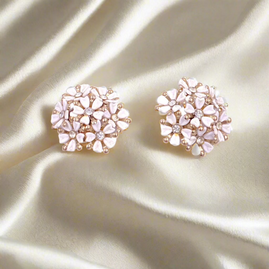 Vintage White Floral Bouquet Cluster Earring - The Kit Vintage