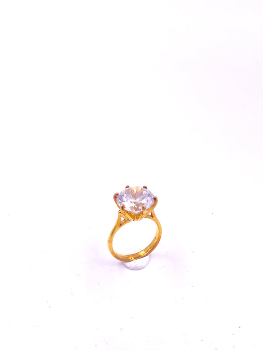 Vintage Gold Toned Round Stone CZ Ring - The Kit Vintage