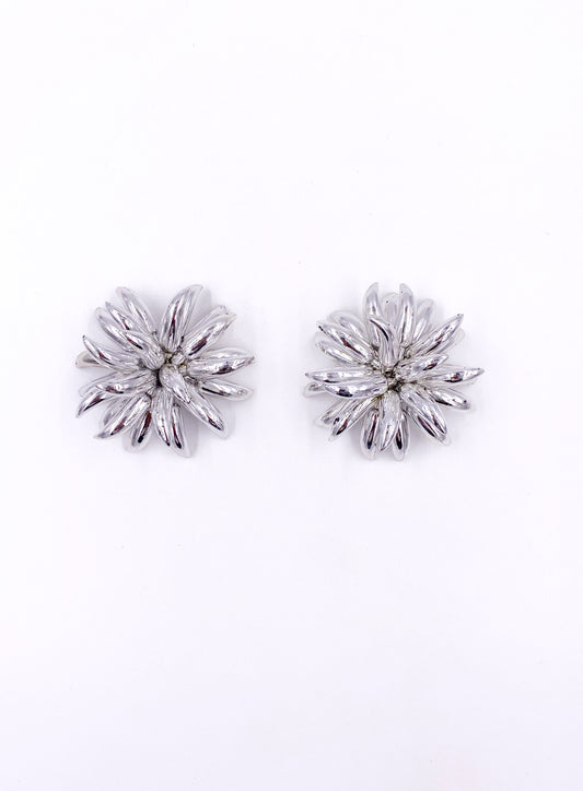 Silver 3D Palm Tree Large Clip-On Earrings - The Kit Vintage