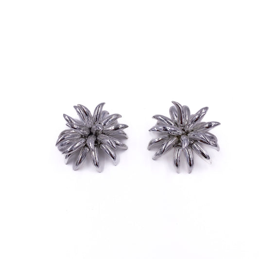Silver 3D Palm Tree Large Clip-On Earrings - The Kit Vintage