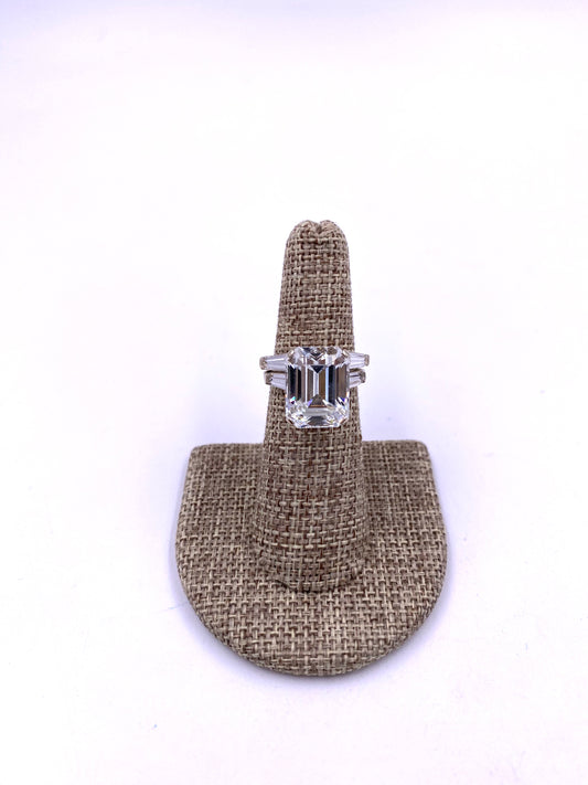 Vintage 14K Gold Band with Cubic Zirconia Cocktail Ring - The Kit Vintage