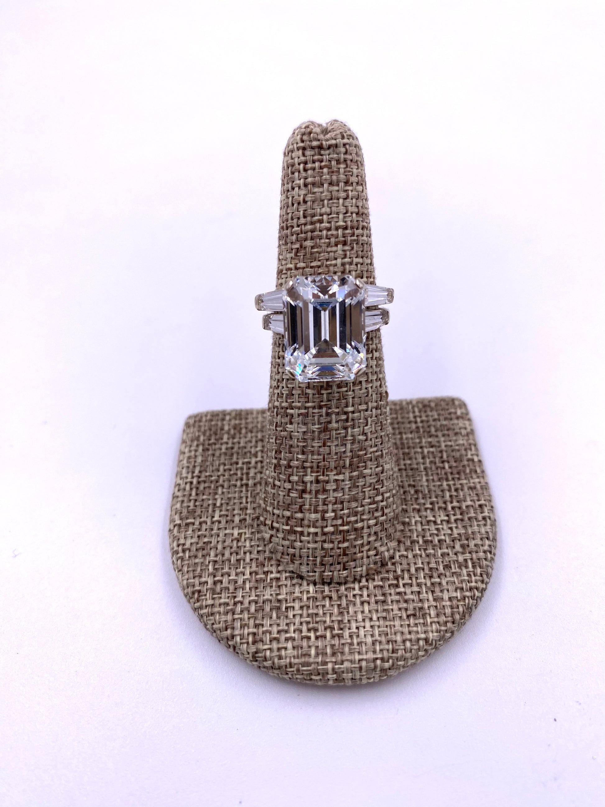 Vintage 14K Gold Band with Cubic Zirconia Cocktail Ring - The Kit Vintage
