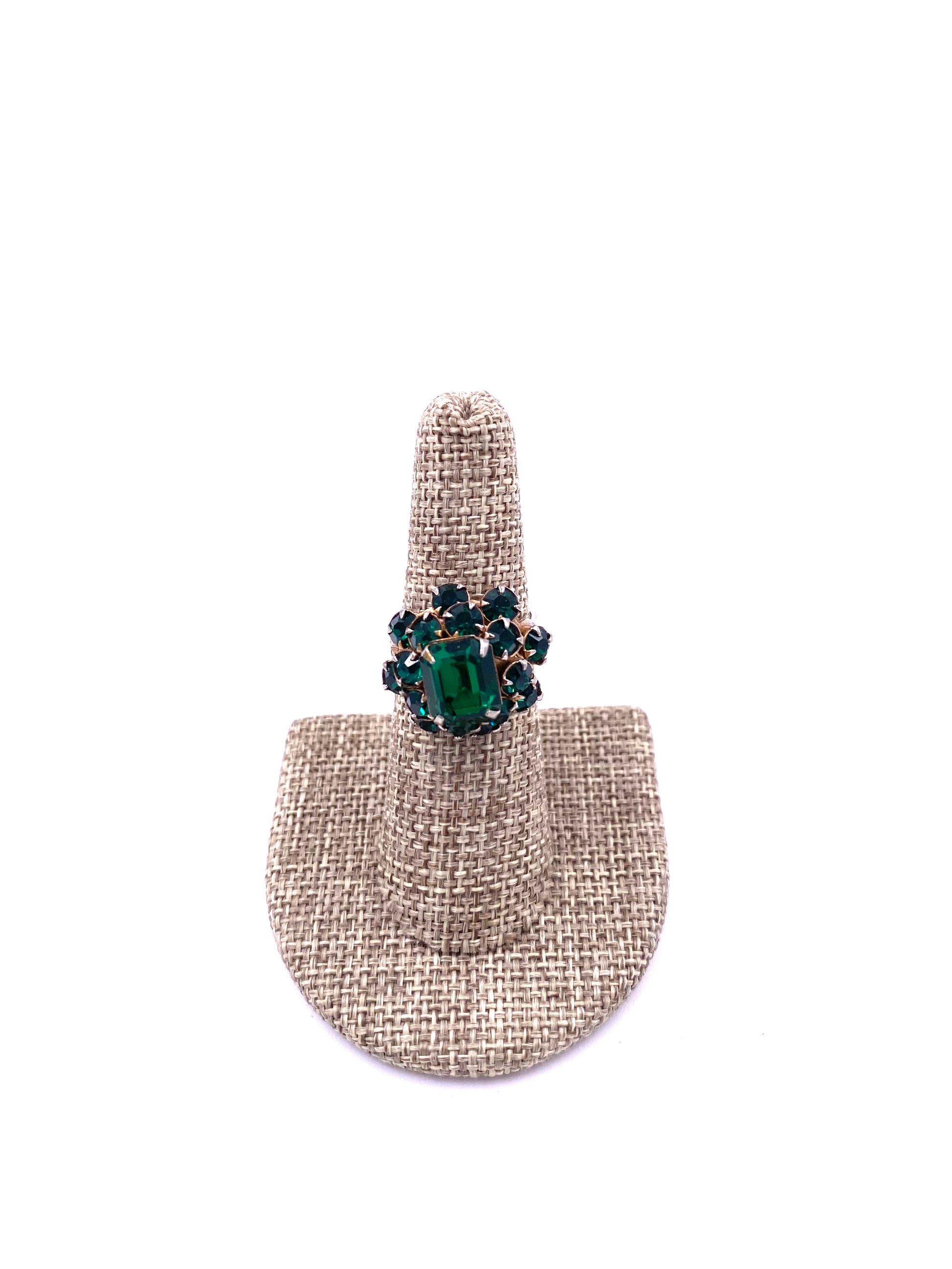 Emerald Cluster dome ring - The Kit Vintage