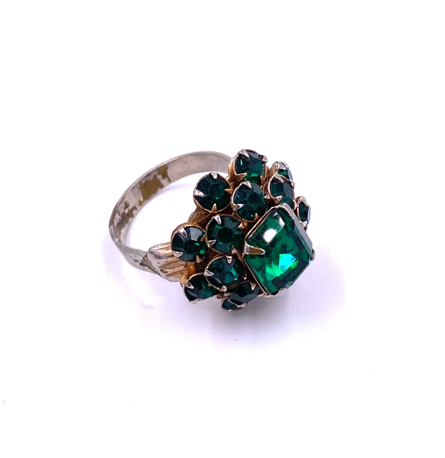 Emerald Cluster dome ring - The Kit Vintage