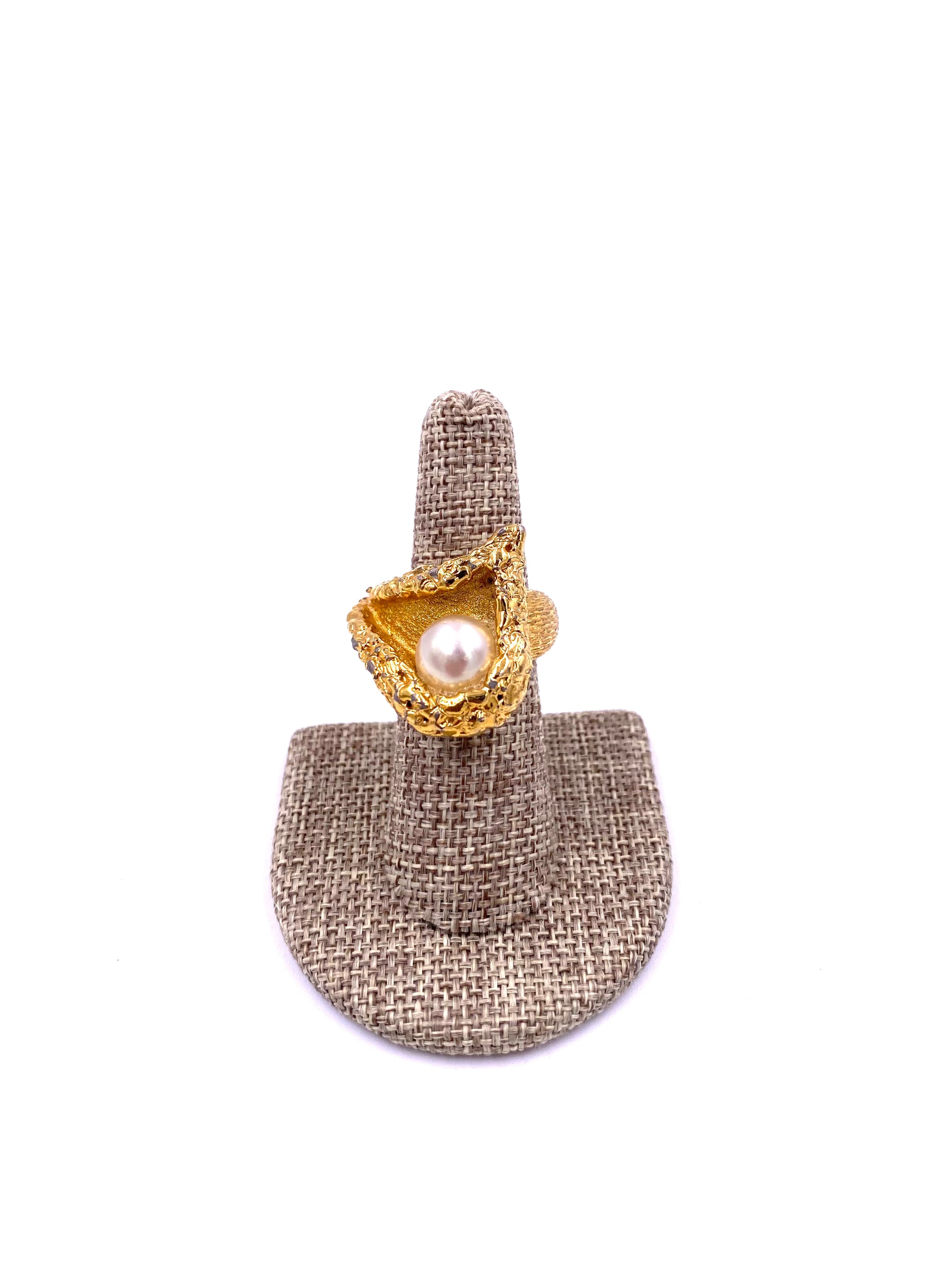 Jomaz Oyster Ring with Pearl - The Kit Vintage