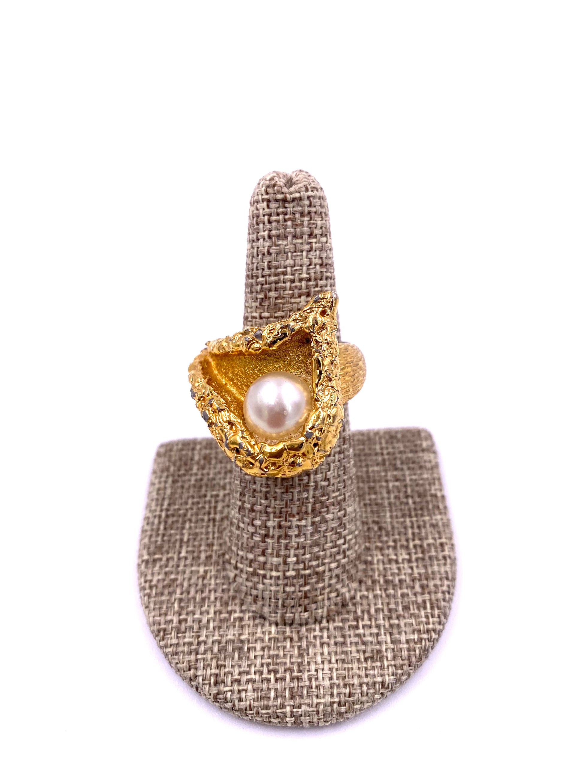 Jomaz Oyster Ring with Pearl - The Kit Vintage