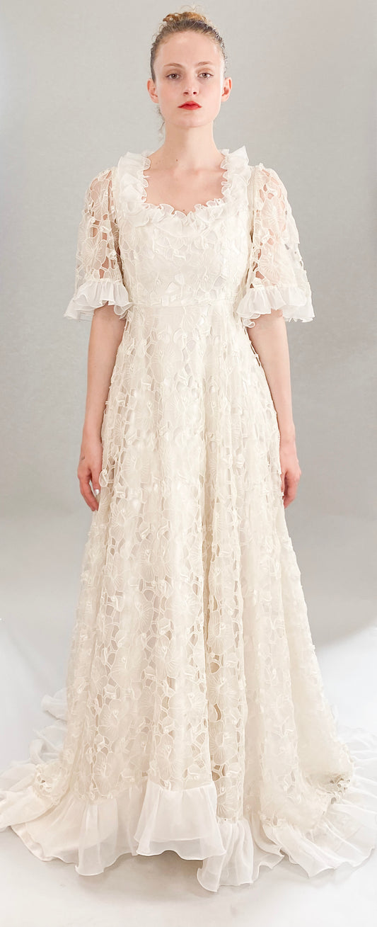 Vintage White Lace Silk Ruffle S/S High Low Wedding Gown - The Kit Vintage