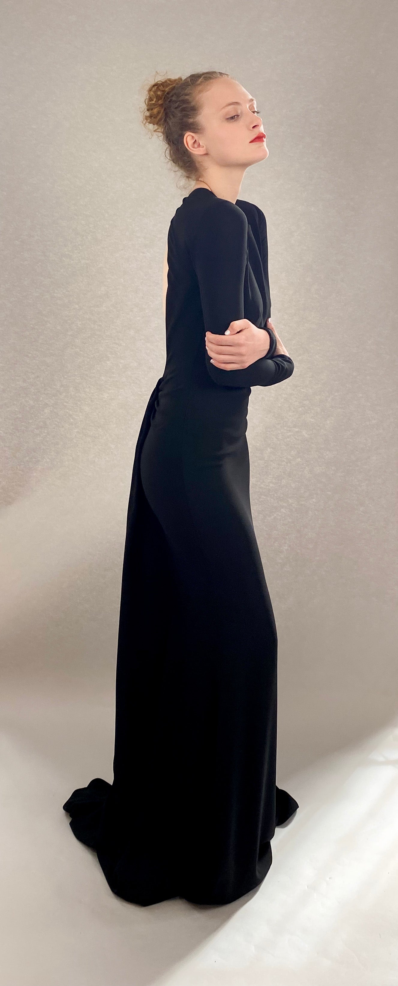 Oscar De La Renta Resort 2018 Open Back Black Gown - The Kit Vintage