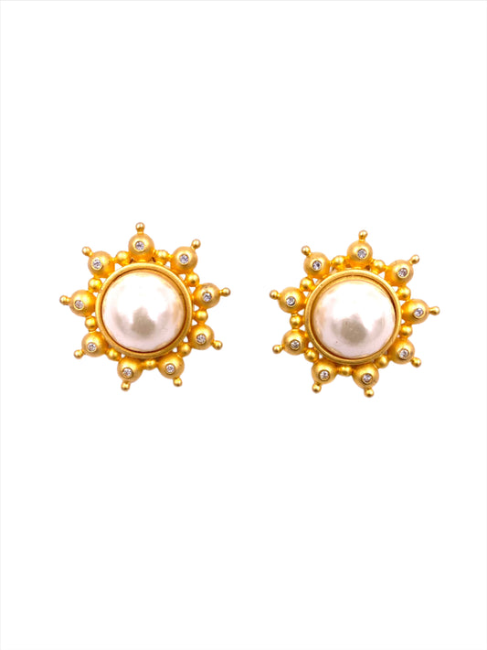 Vintage Gold Sun Earrings with Pearl Center - The Kit Vintage