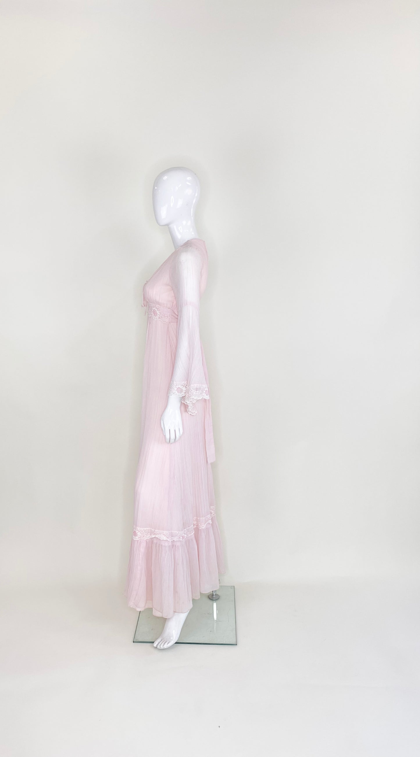 1970's Vintage Pink Prairie Bell Sleeve Dress