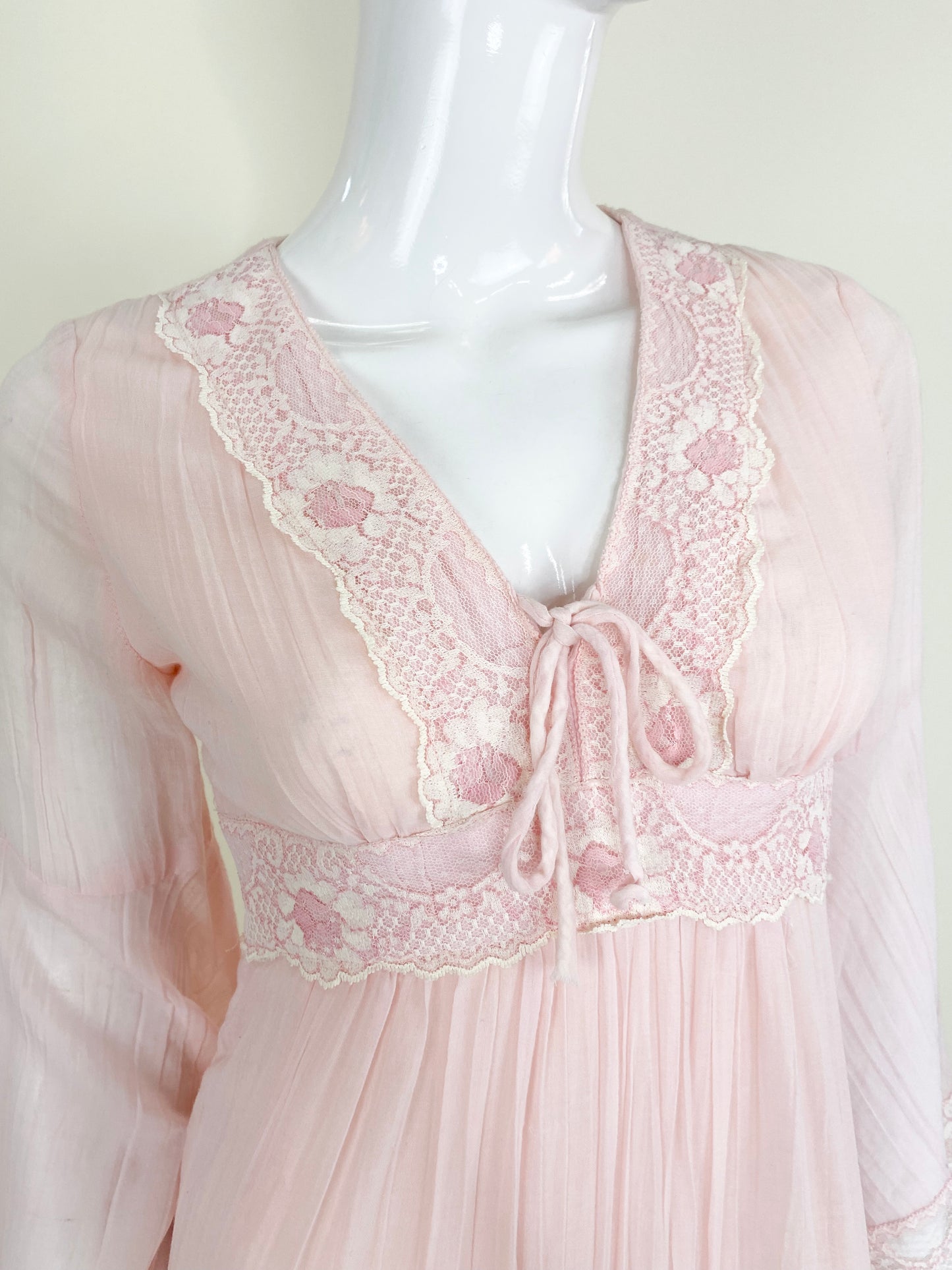 1970's Vintage Pink Prairie Bell Sleeve Dress