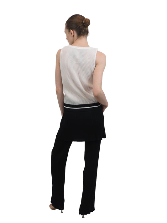 Issey Miyake White pleated Sleeveless Top With Black Stripe