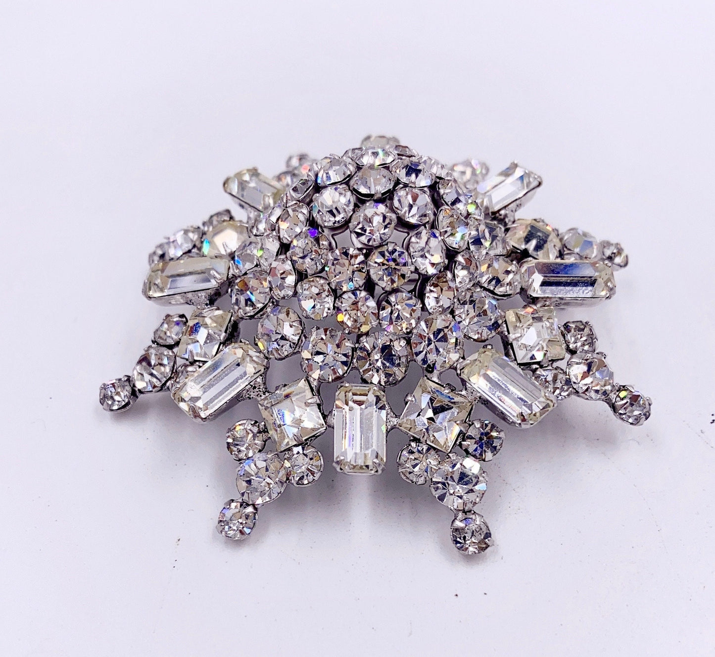 Vintage 1960's Crystal Signed Sunburst Brooch - The Kit Vintage