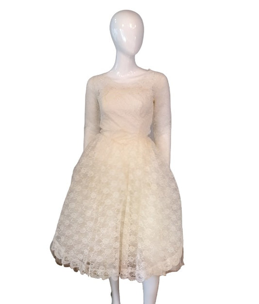 Vintage 1950's Tulle and Lace Wedding Dress/Cocktail Length 50s Wedding Dress - The Kit Vintage