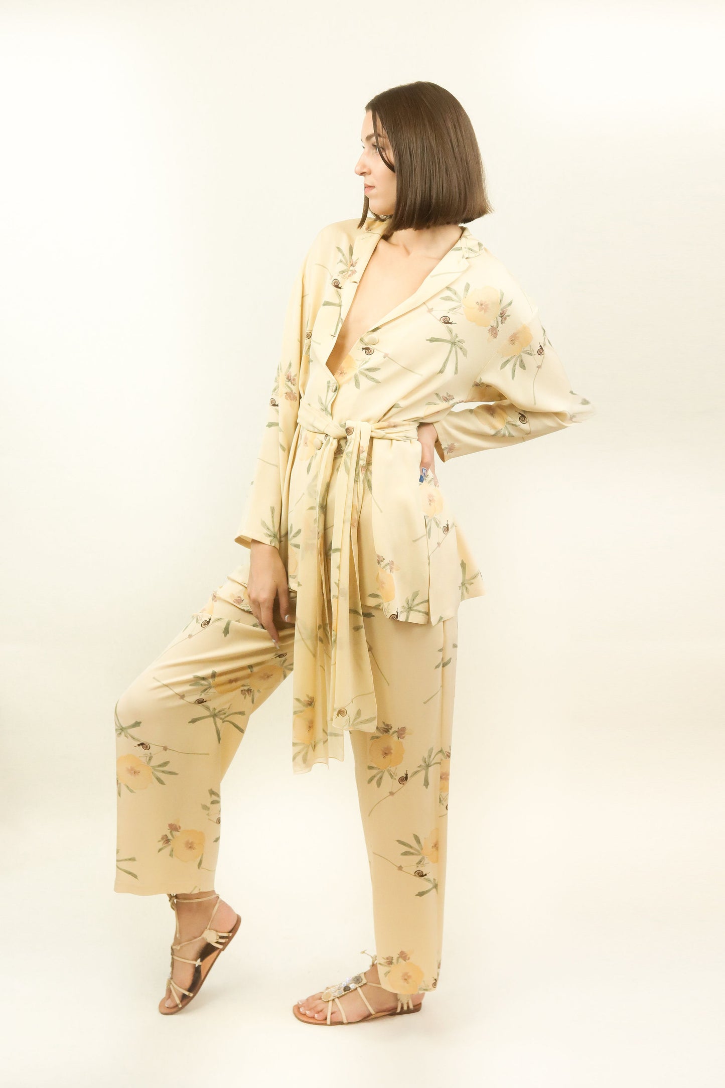 Harari Silk Floral Pant Ensemble - The Kit Vintage