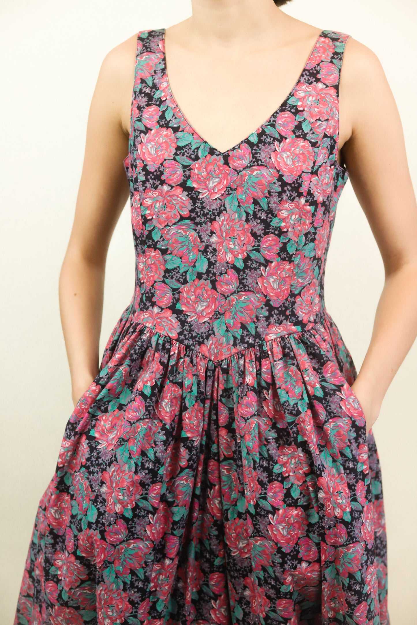 Laura Ashley Floral Dress - The Kit Vintage