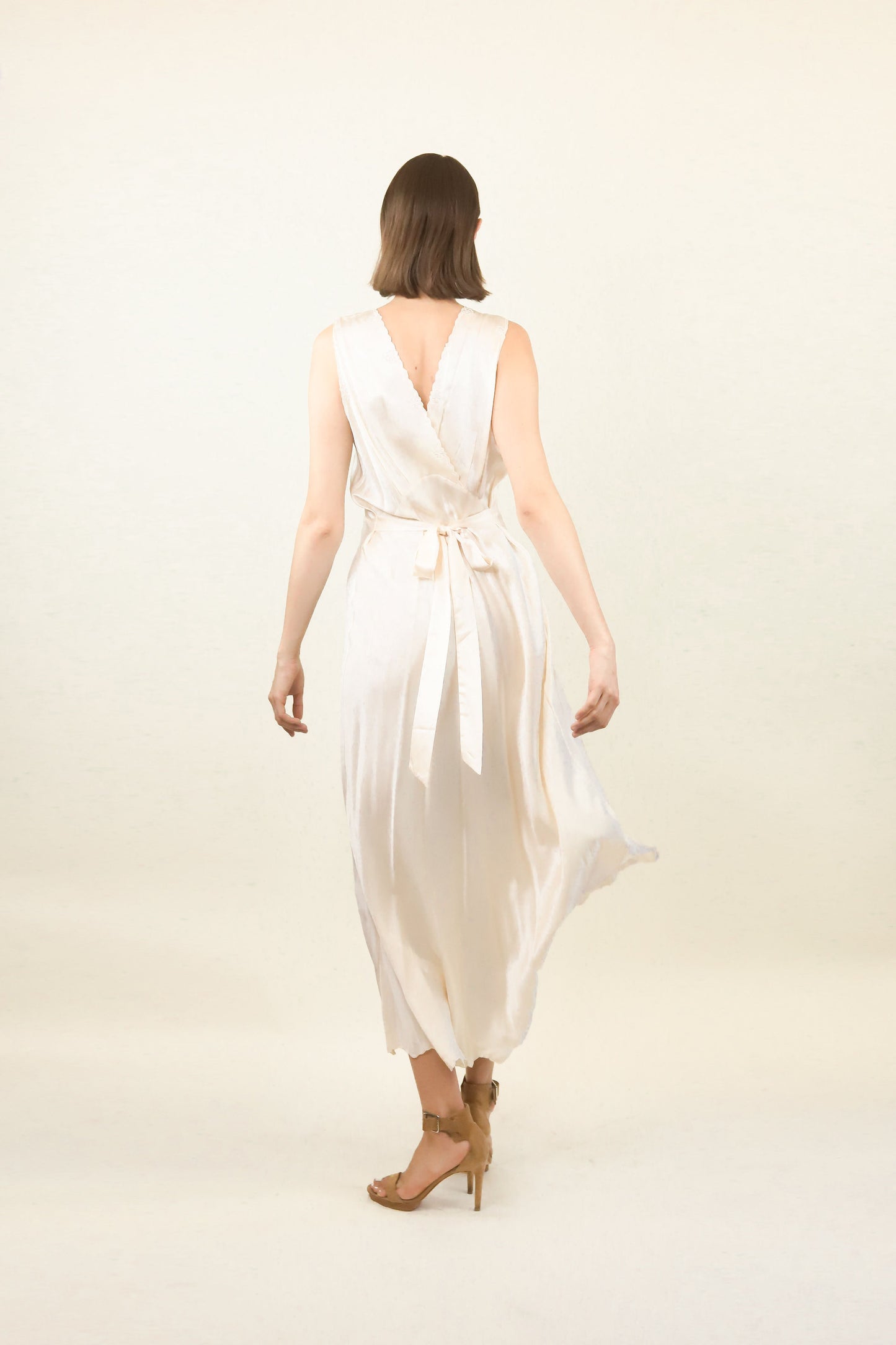 Ivory Silk and Lace Dress and Robe Set - The Kit Vintage