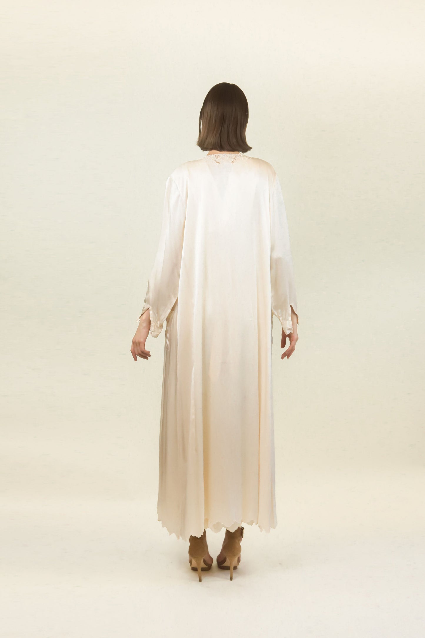 Ivory Silk and Lace Dress and Robe Set - The Kit Vintage