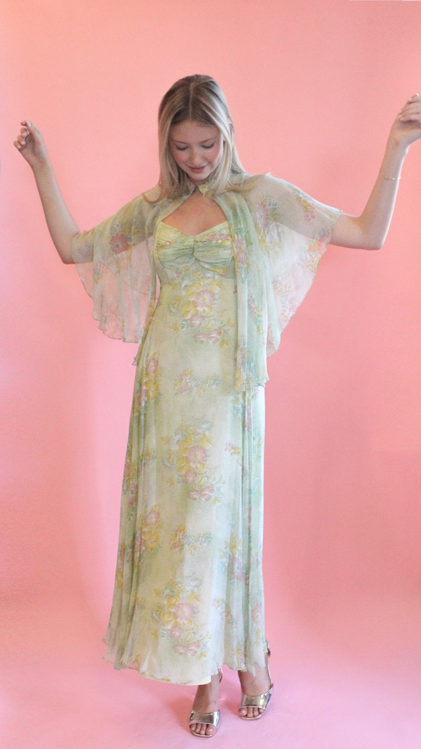 Mint Julep Floral Dress with Cape - The Kit Vintage