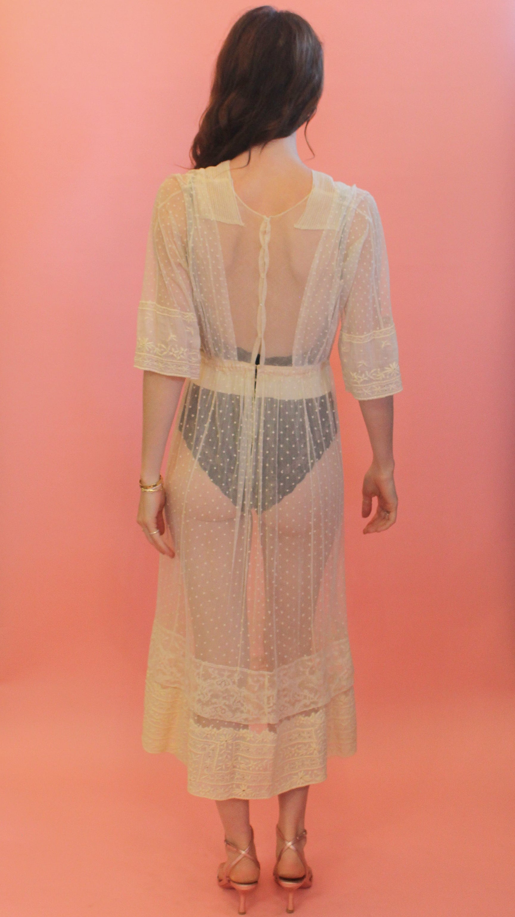 White Lace Dress - The Kit Vintage