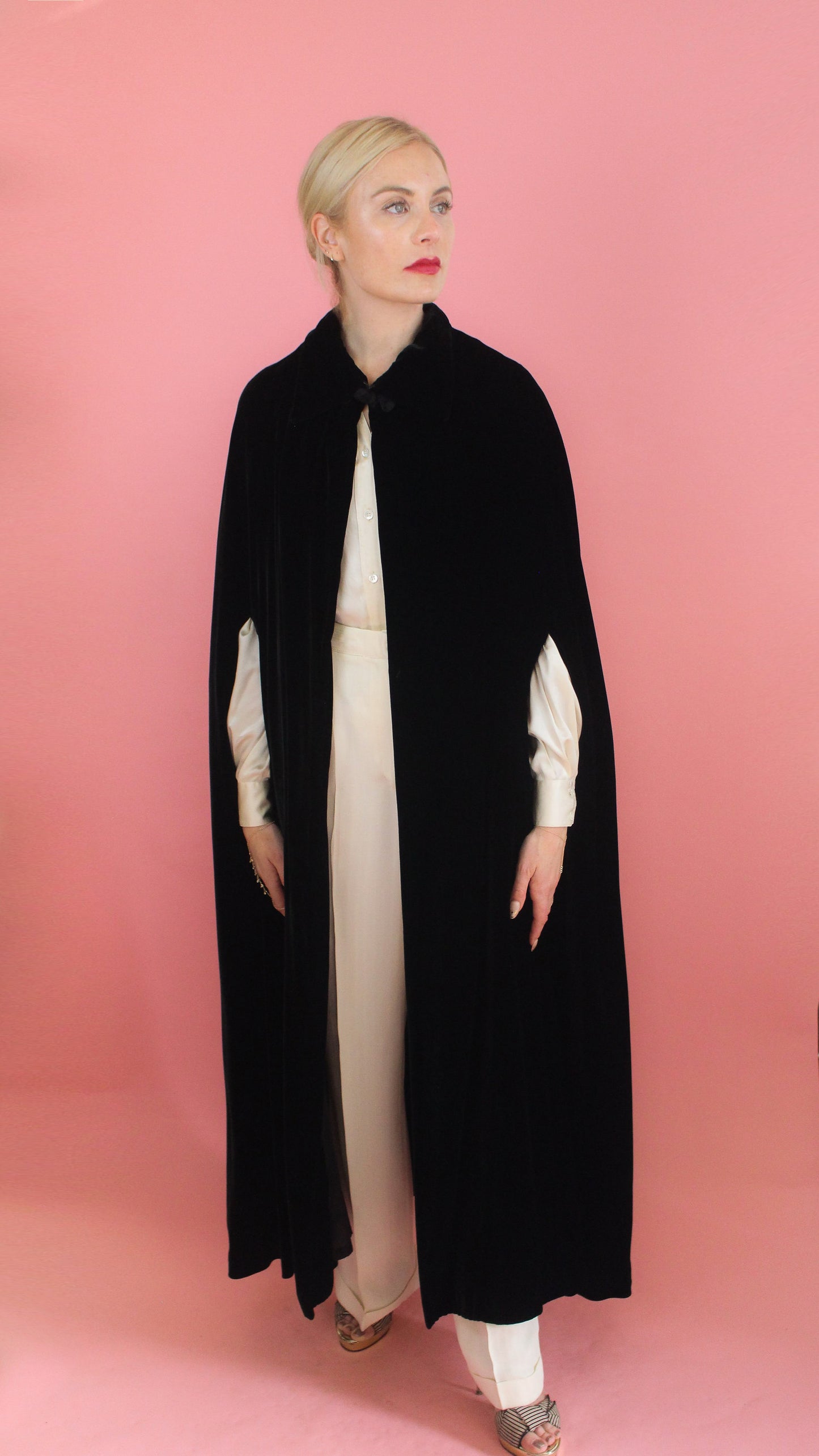 Black Velvet Cape - The Kit Vintage