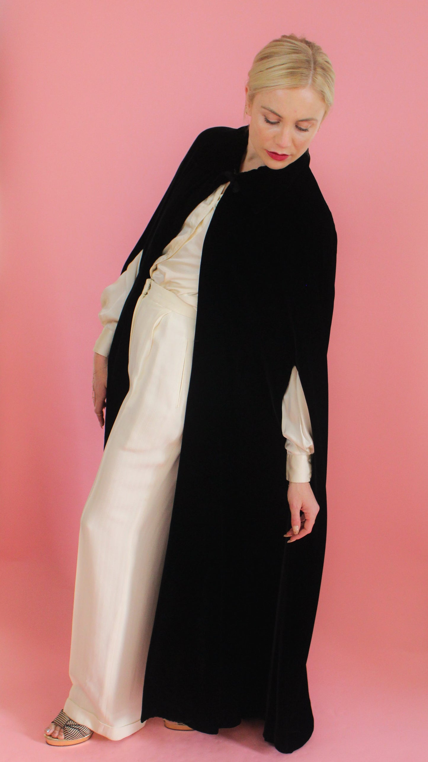 Black Velvet Cape - The Kit Vintage
