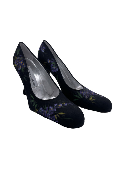 Dolce & Gabbana Floral Round Toe Pump - The Kit Vintage