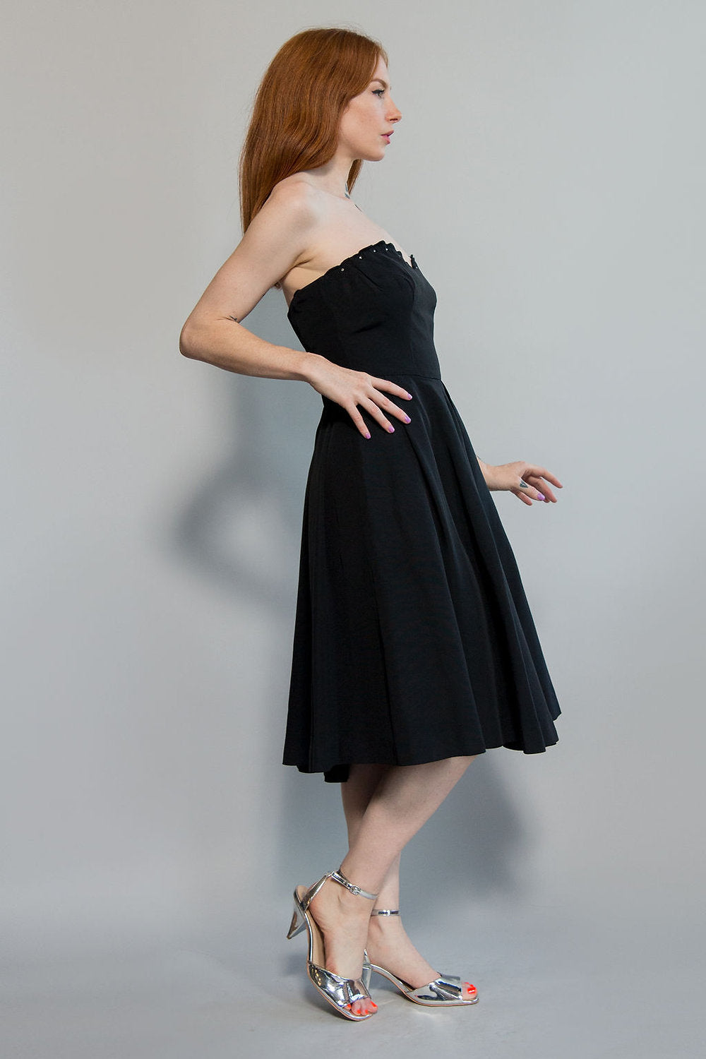 Scalloped Edge Strapless Dress - The Kit Vintage