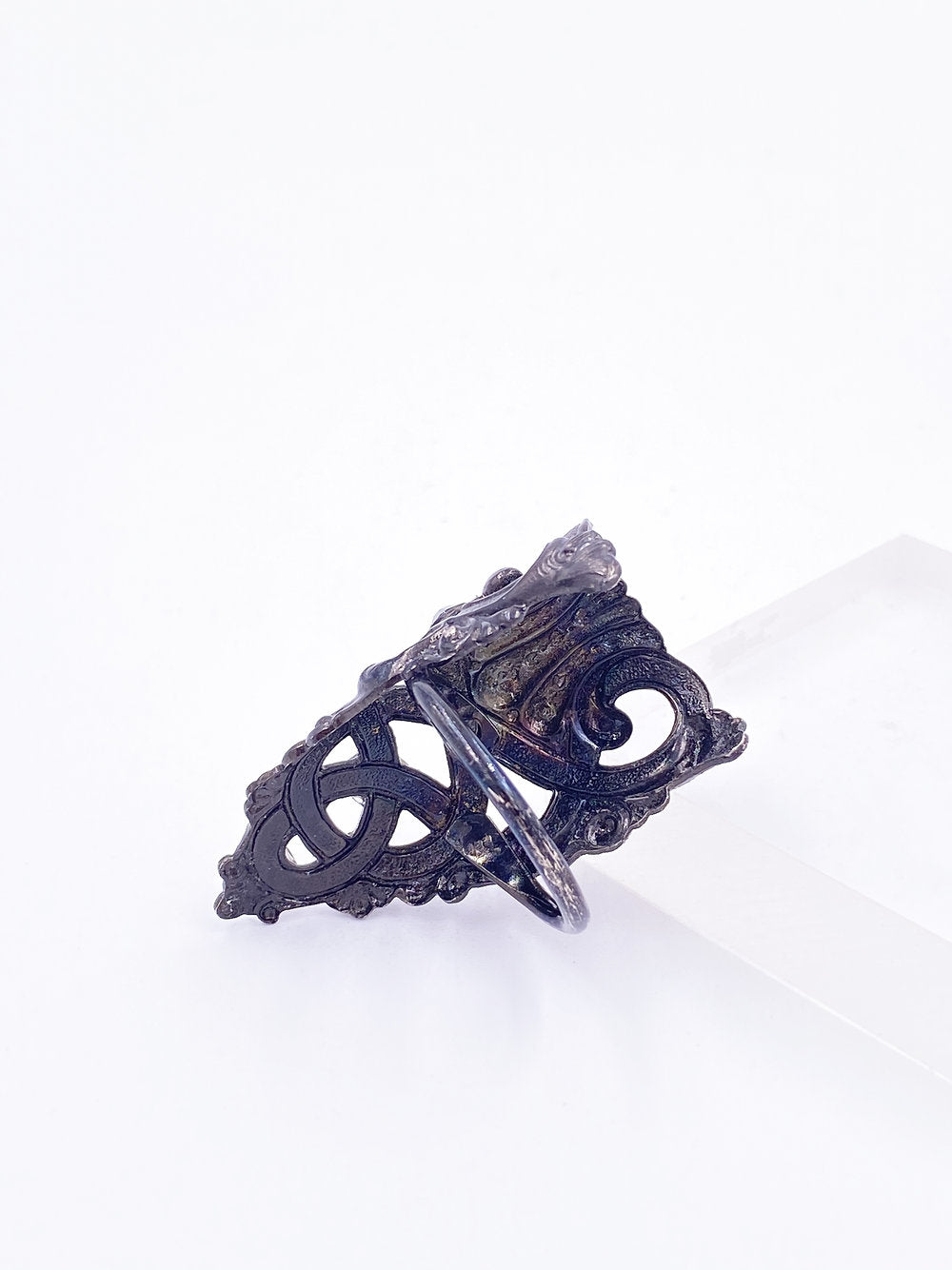 Elongated Crystal Ring - The Kit Vintage