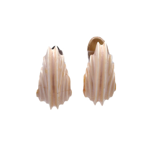 Shell Clip Earring - The Kit Vintage