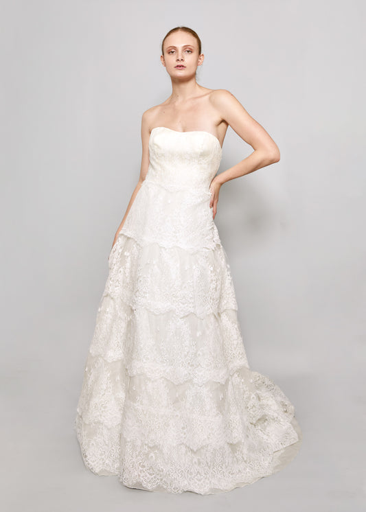 2014 Blumarine Sposa Strapless White Lace Ruffled Gown Front View