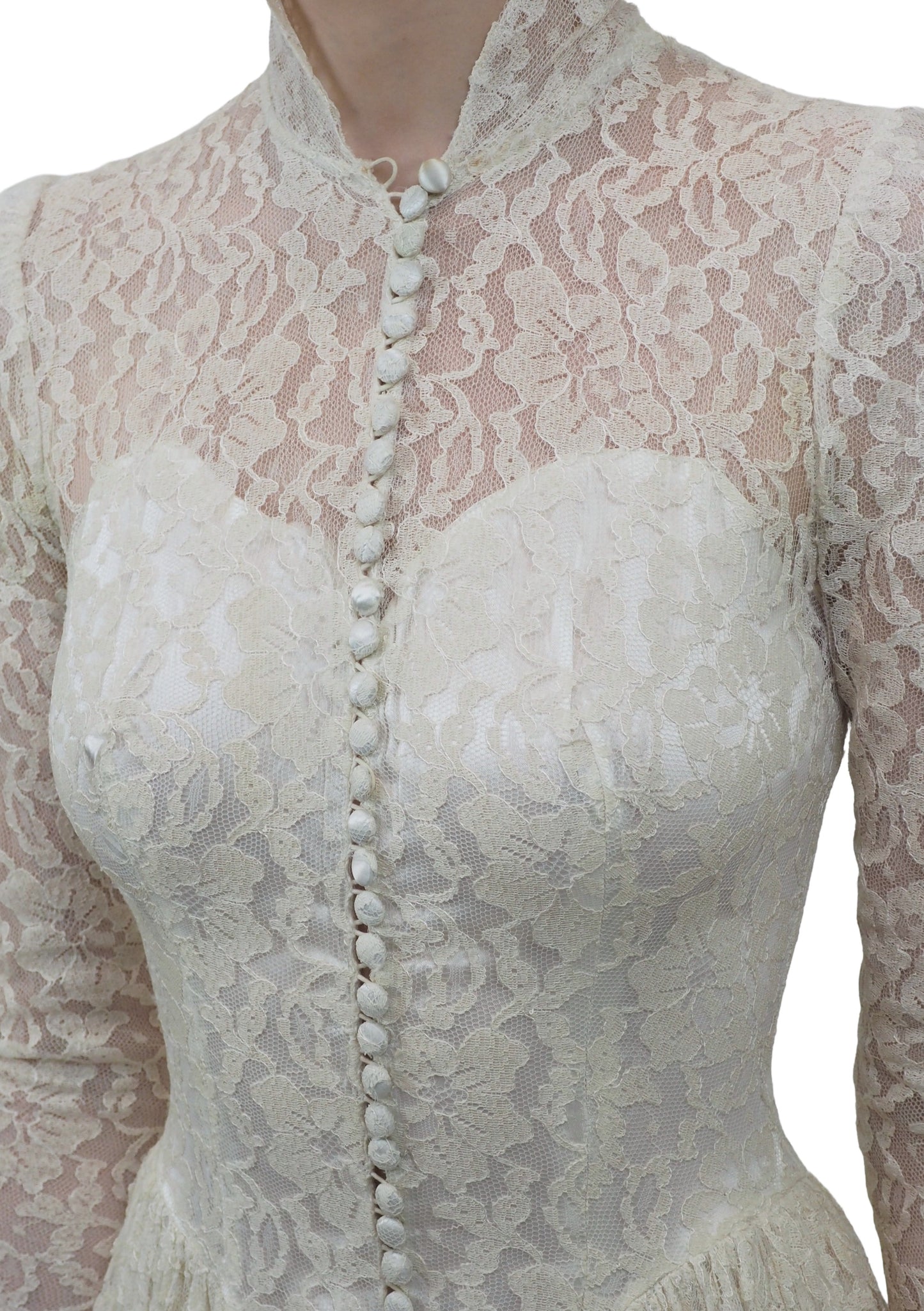  1950's Lace Bridal Gown wWithCollar & Train