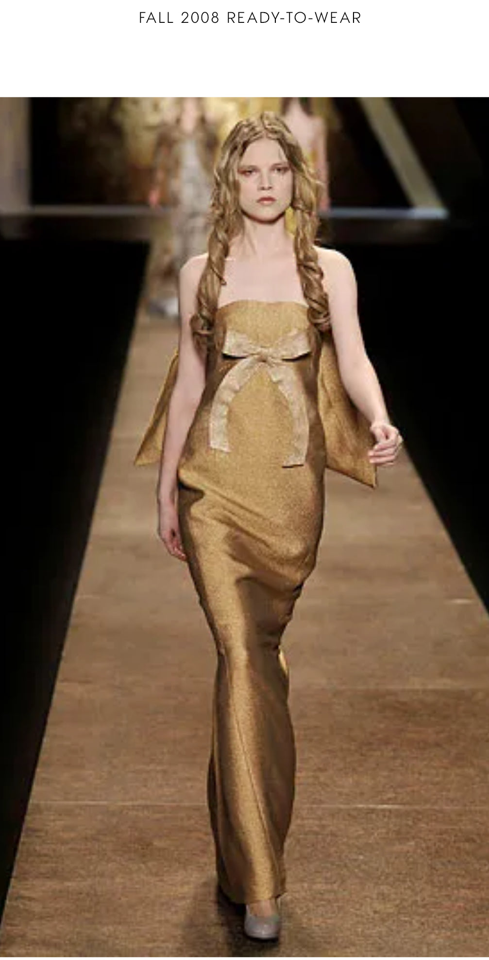 Nina Ricci Fall 2008 Strapless Gold Gown with Large Bow Runway Look #49